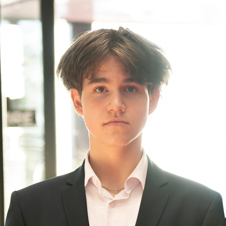 Comandari Dorin